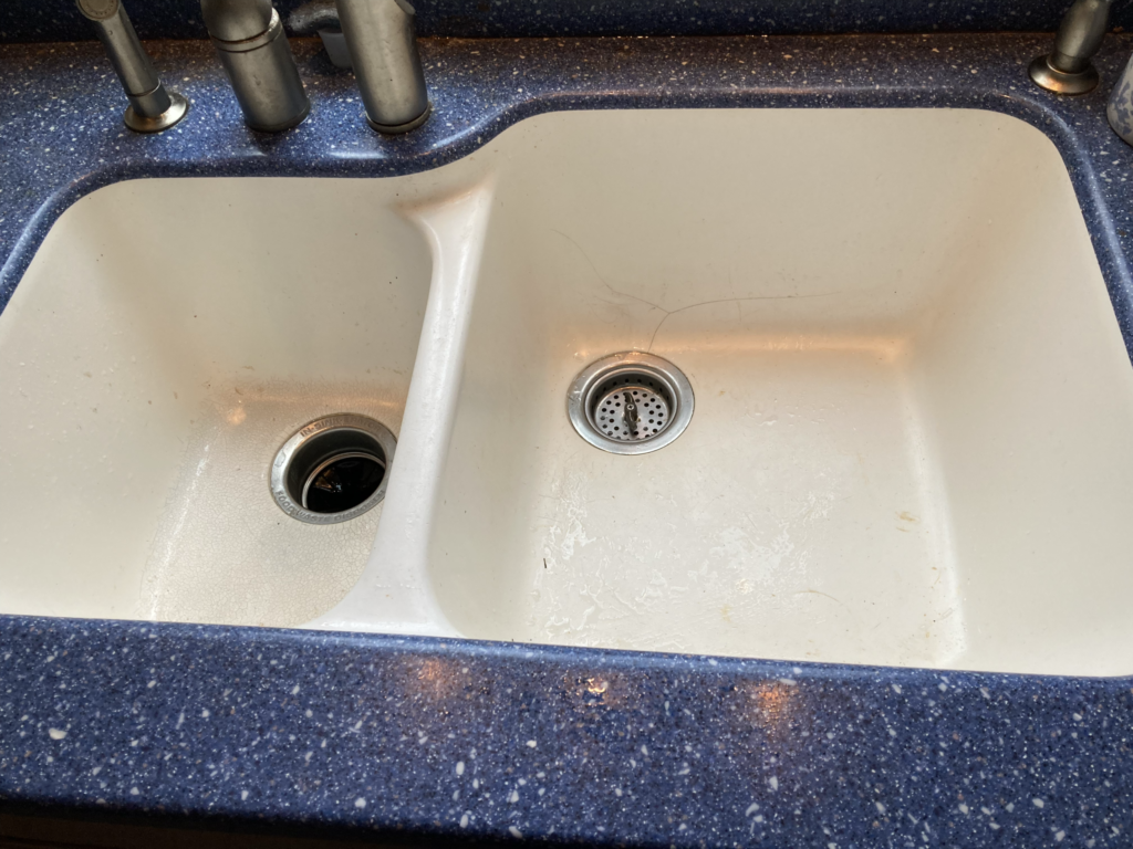 Cracked Sink Restoration By Mr.Countertops in Medina, OH