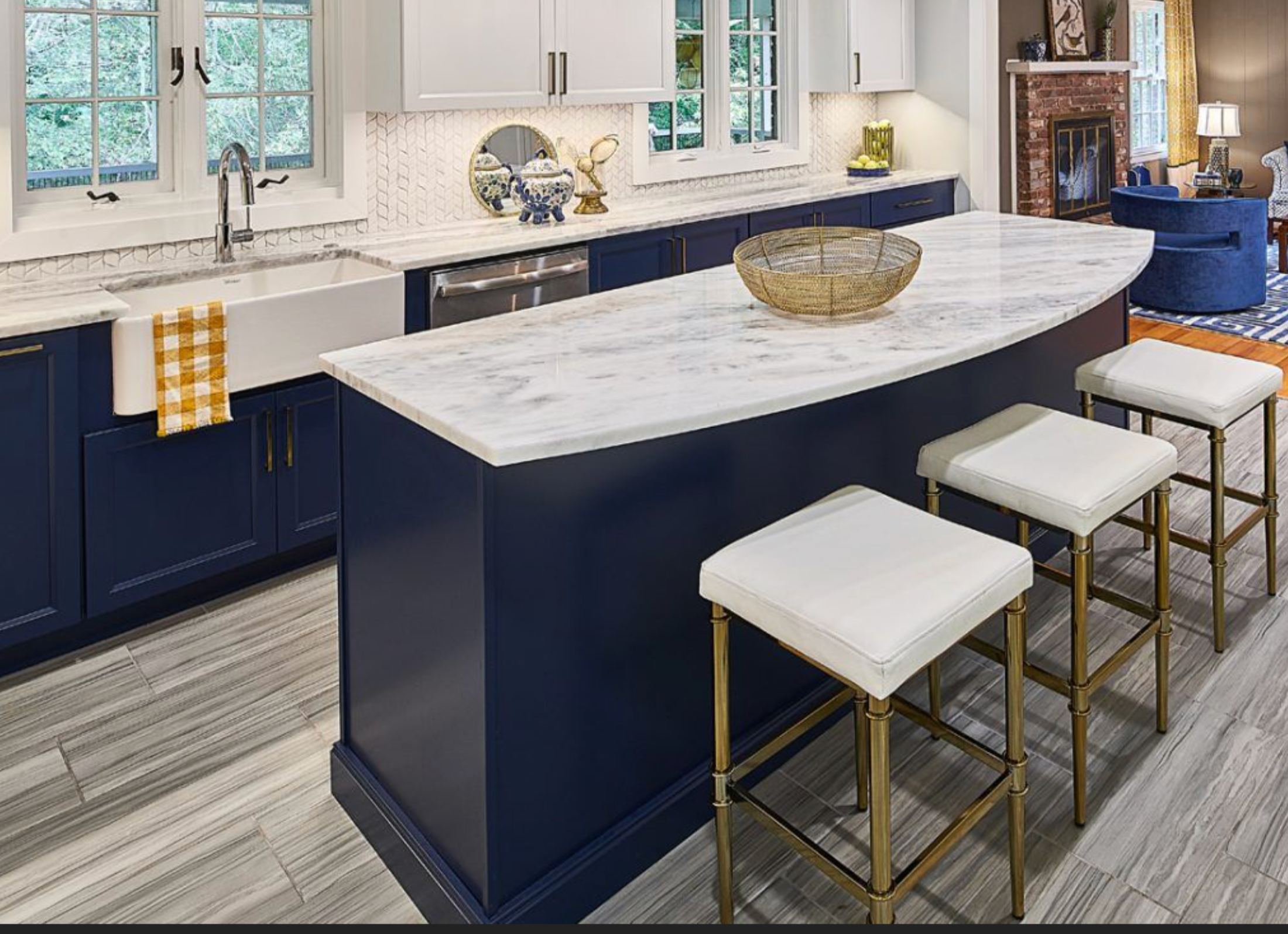 Solid Surface Countertops and Custom Kitchen Island in Northeast Ohio Kitchen