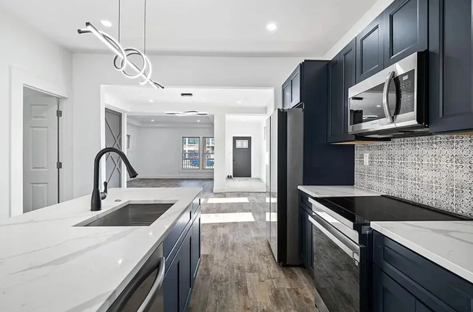 Modern Kitchen remodel with Custom EverAfter Solid Surface Countertops in Cleveland OH kitchen remodel.