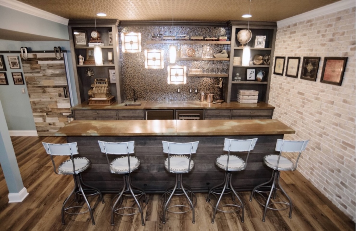 Custom Live Edge Wood Bar with Rustic Modern theme | Mr.Countertops
